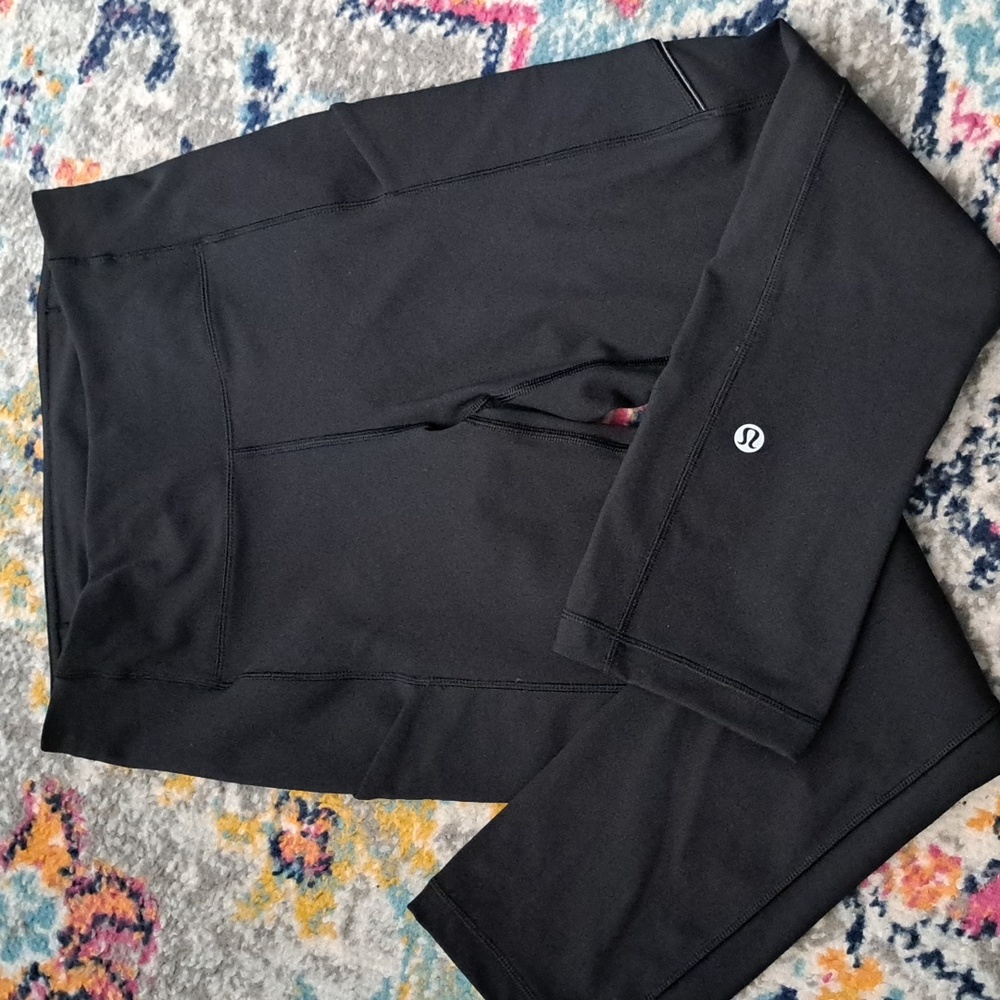 Lululemon Women's Capris - Size 4